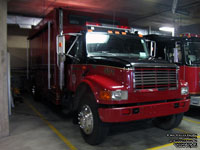 501 (renumbered from 1701) - Drummondville, Quebec - Unit� de service 1998 International 4900 Utility Truck